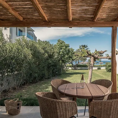 Apartment Bungalows Iphigenia *