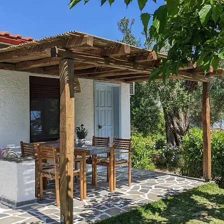 Iphigenia Apartment *